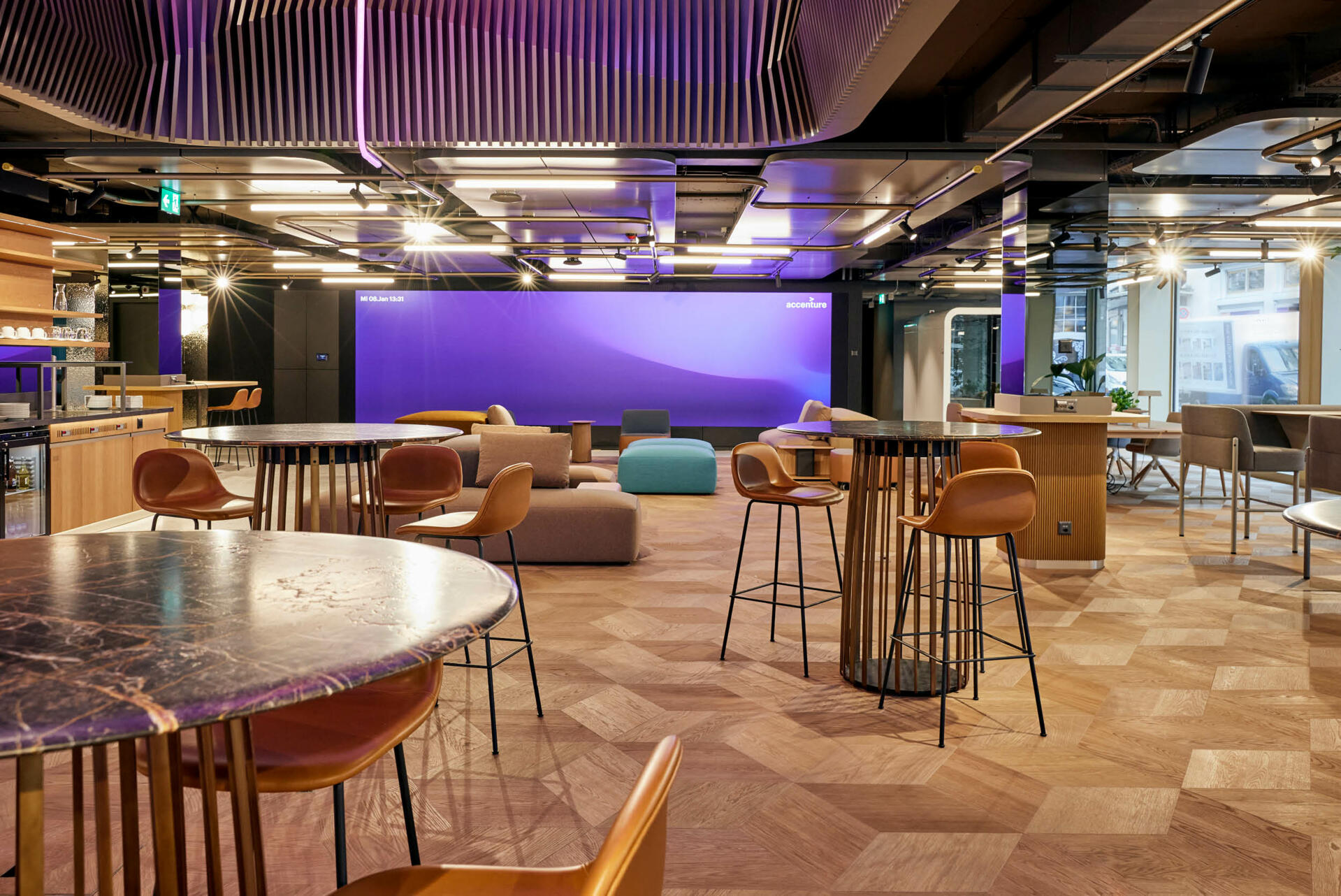 Accenture office on Silhstrasse 2