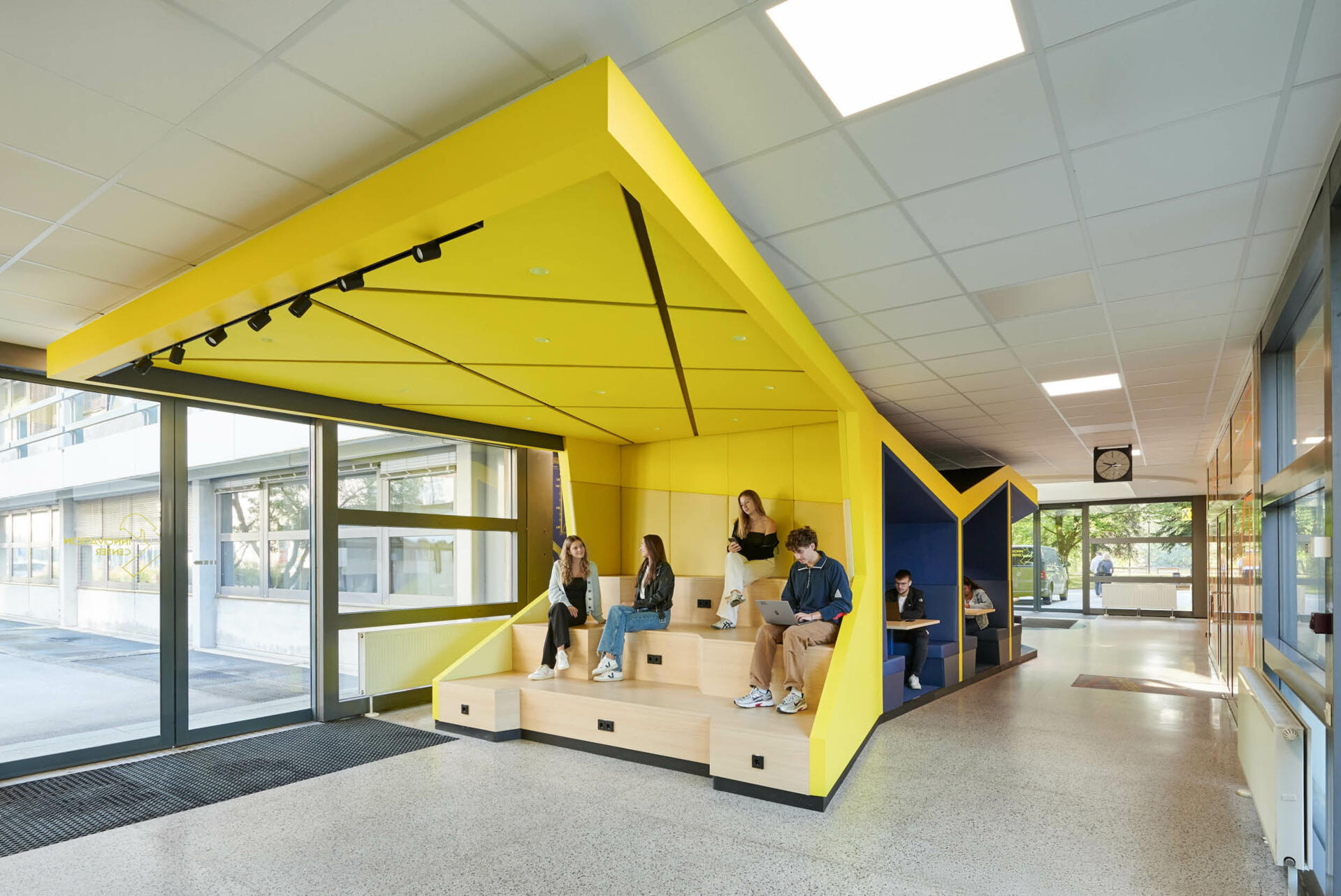 Raiffeisen Innovation Center_Sculpture